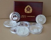 廣東省軍區(qū)某師成立25周年慶典紀(jì)念銀幣定制